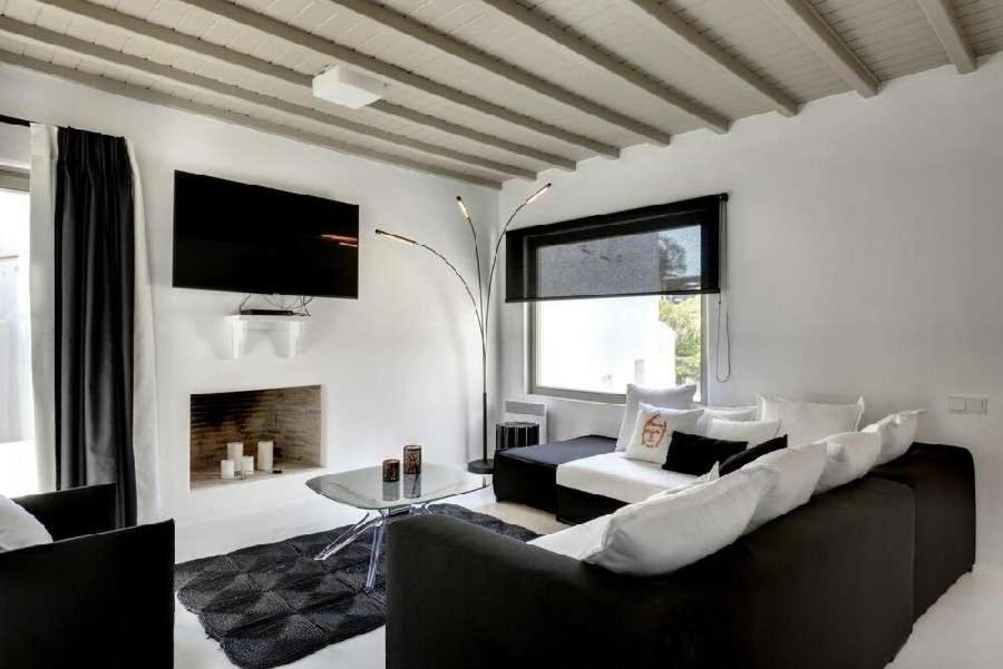 Villa Dafni 4Bed With Pool In Kalafatis Spilia Mykonos Town Екстериор снимка
